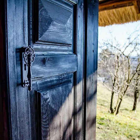 Holiday House Polutnikova Kajza