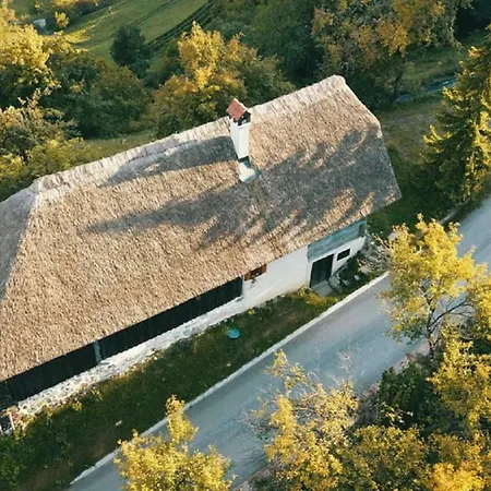 Holiday House Polutnikova Kajza Feriehus Gorica pri Slivnici