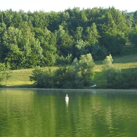 Holiday House Polutnikova Kajza *